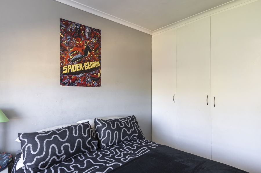 3 Bedroom Property for Sale in Somerset West Mall Triangle Western Cape